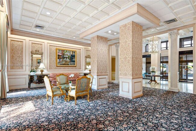 Building Photo - 2500 Parkview Dr