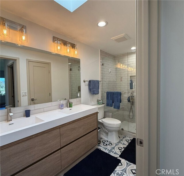 Building Photo - 3199 Via Buena Vista Rd