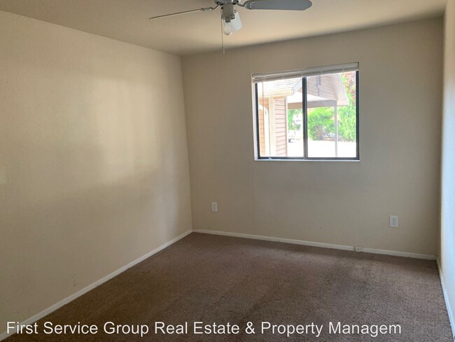 Building Photo - 6691-6697 W Denton Ln
