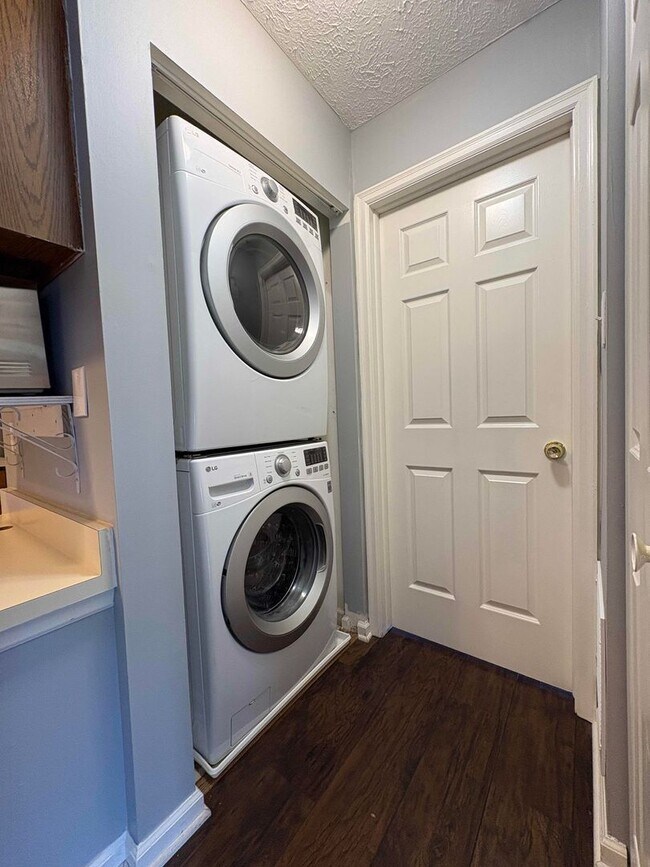 Building Photo - Great 2 Bedroom 2 Bath in Germantown
