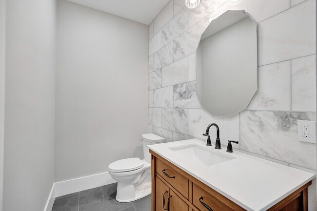 Building Photo - 3600 NW 5th Terrace