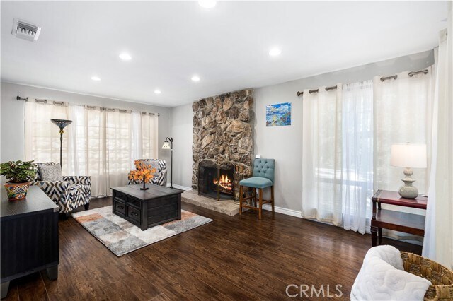Building Photo - 4566 Lower Live Oak Canyon Rd