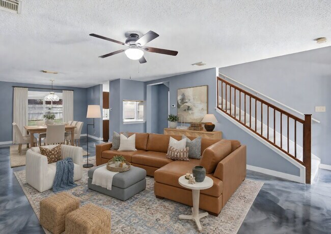 Building Photo - "Charming 3-Bed in Schertz with Spacious 2246 Sq Ft Layout!"