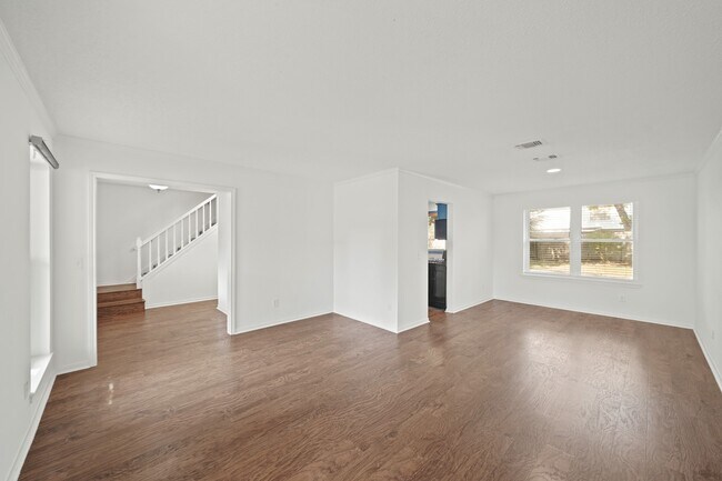 Building Photo - 21226 Park Willow Dr