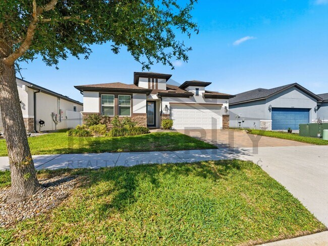 Building Photo - 34266 Radley Wy