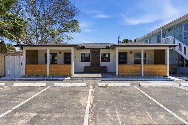 Building Photo - 113 145th Ave