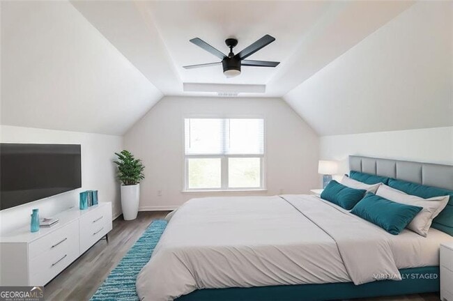 Building Photo - 1070 4th St NW