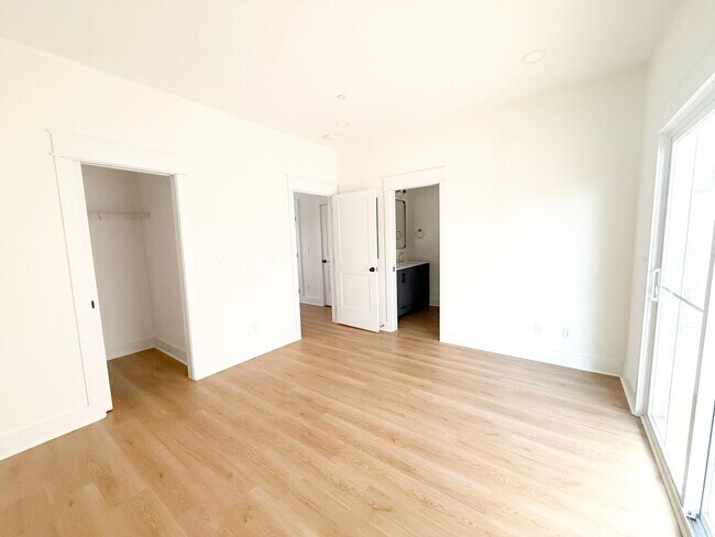 Building Photo - Modern 3-Bedroom Home with Flex Room and Resort-Style Amenities at Highbury