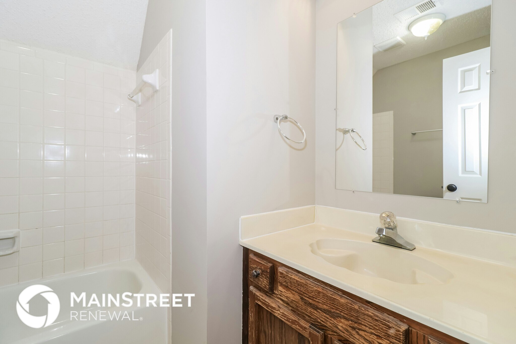 Building Photo - 4250 Bethel Rd