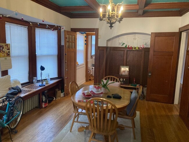 Building Photo - 2935 N Downer Ave