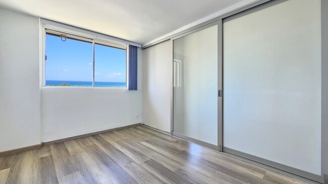 Building Photo - 1676 Ala Moana Blvd