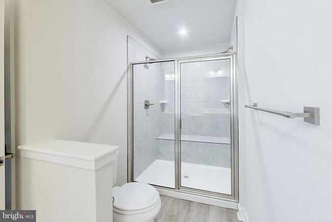 Building Photo - 11330 Meridian Hill Way