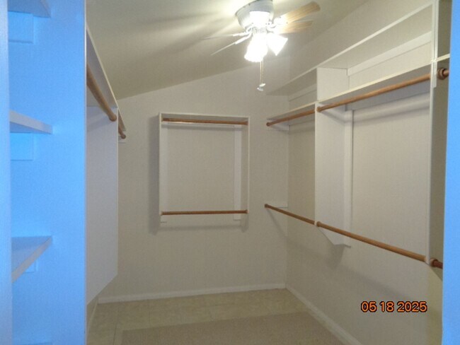 Building Photo - Custom Home in Quartz Hill on a Large Lot