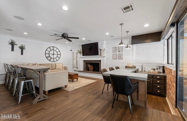 Building Photo - 2729 Parton Cir