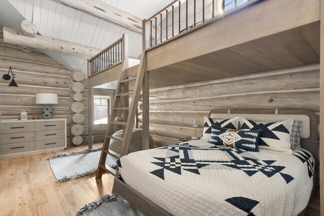 Building Photo - 1258 Juniper Hill Rd