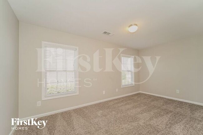 Building Photo - 1013 Loudoun Rd