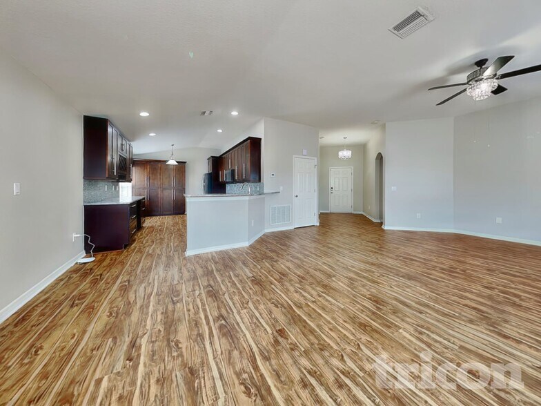 Building Photo - 14214 Edinburgh Moor Dr