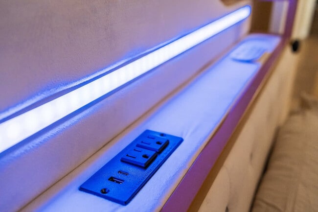 Building Photo - 2003 Pierce Ct