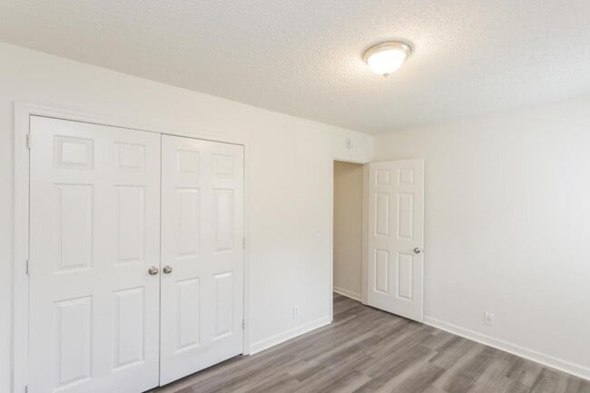 Building Photo - 3104 Kinwood Dr