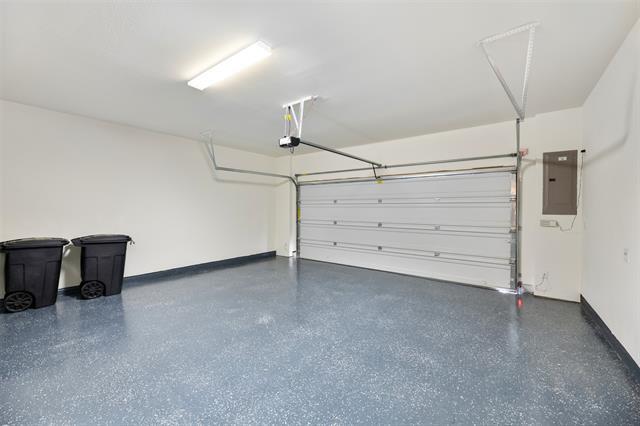 Building Photo - 6289 Davison Wy