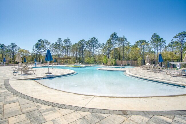 Building Photo - Modern 4BR/3BA Home with Loft, Spacious Yard & Blackwater Reserve Resort-Style Amenities