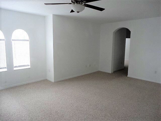 Building Photo - 471 Westchester Hills Ln