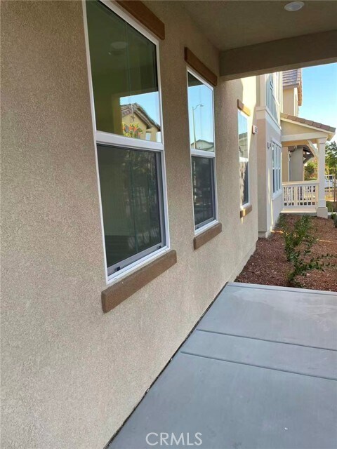 Building Photo - 8552 Midway Ln
