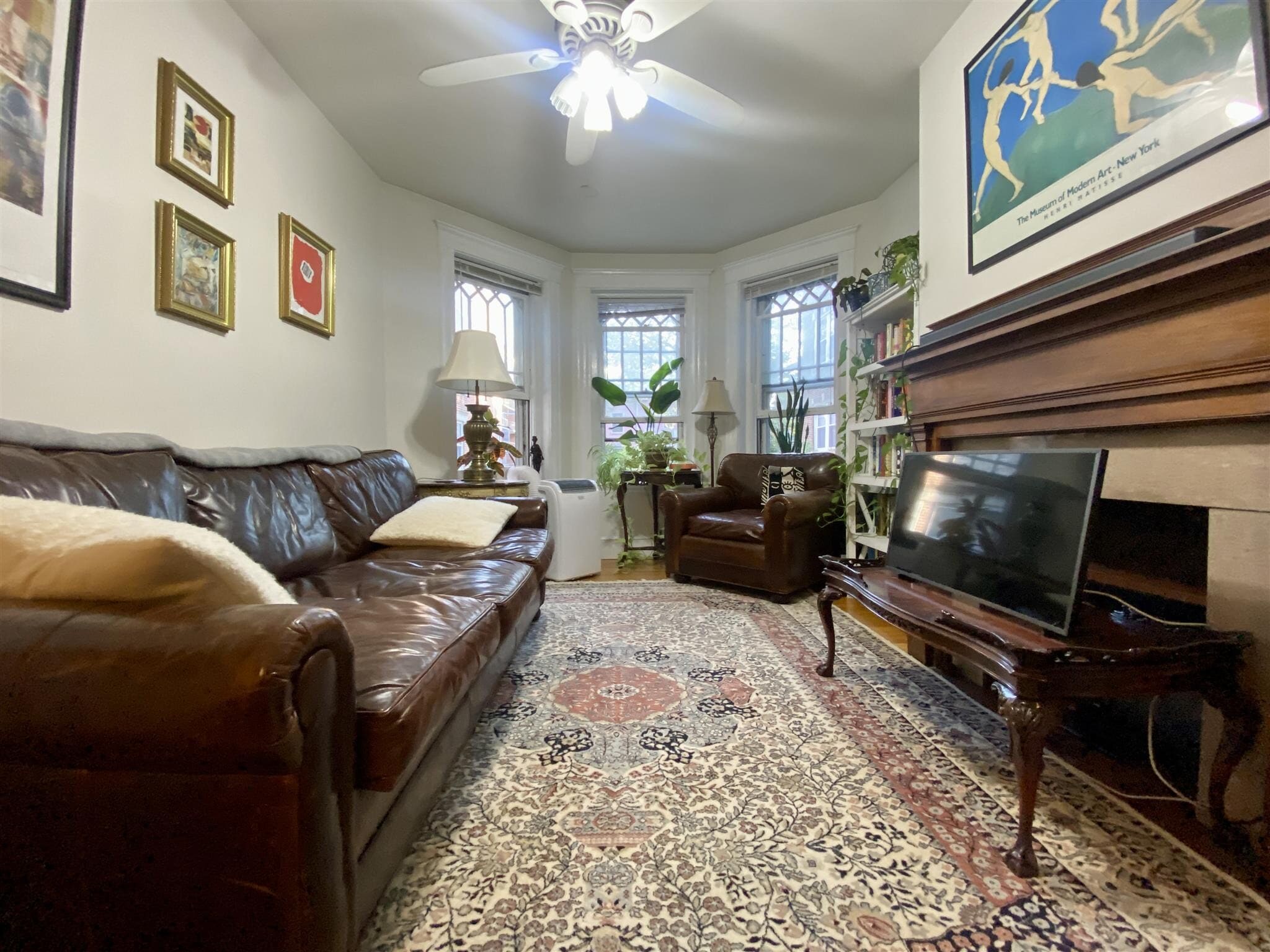 Building Photo - 335A Harvard St