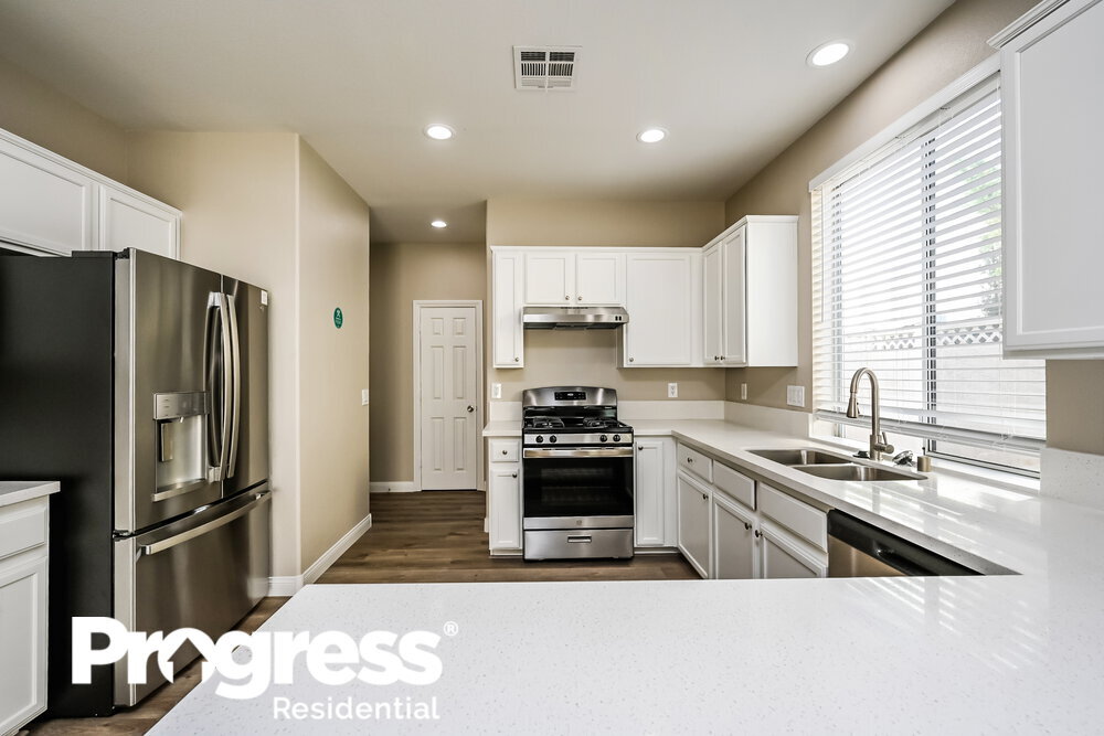 Building Photo - 6246 Arbor Valley Ave