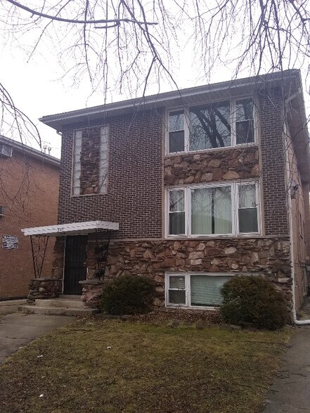 Primary Photo - 307 Yates Ave