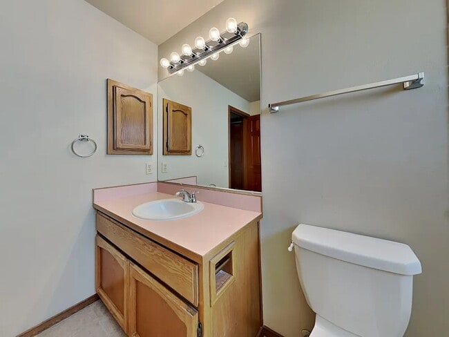 Building Photo - 12711 SE 252 Pl