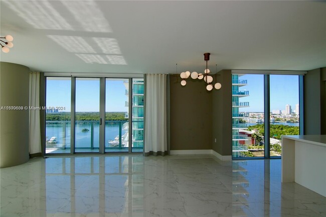 Building Photo - 300 Sunny Isles Blvd