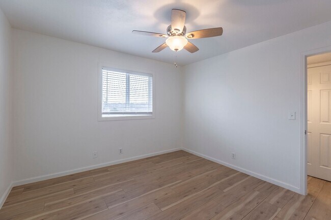 Floorplan - Cuming St Apartments