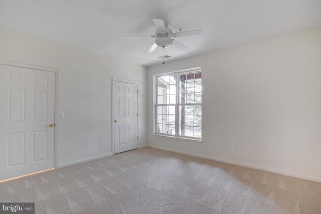 Building Photo - 87 Harbour Heights Dr