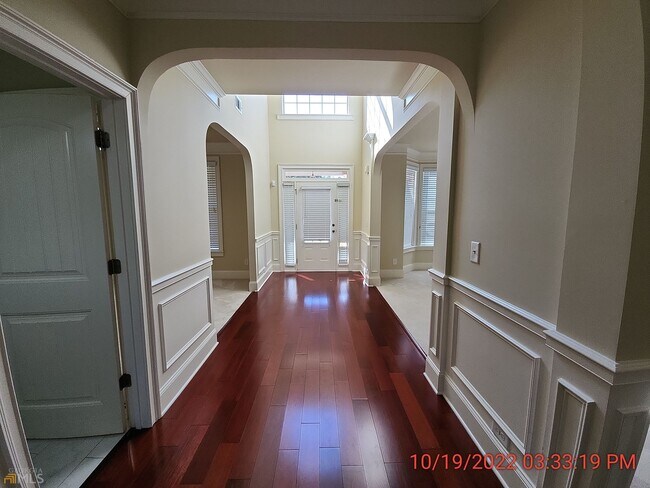 Building Photo - 336 Hitt Trce