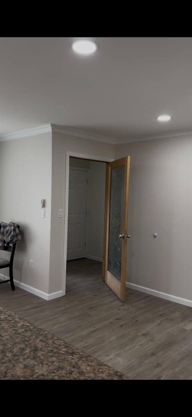 Building Photo - 4160 Ludwig Ln