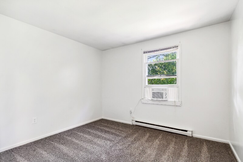 Building Photo - 30 East E Street