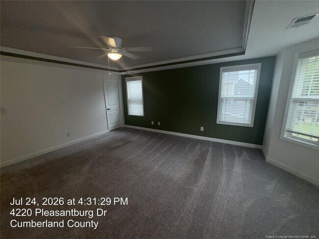 Building Photo - 4220 Pleasantburg Dr
