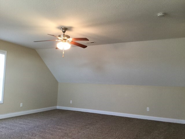 Building Photo - 5824 Beaver Run Ln