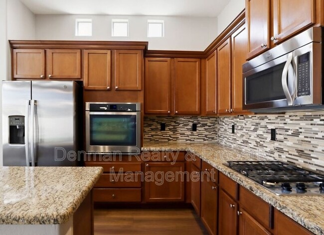 Building Photo - 3146 E Coconino Dr