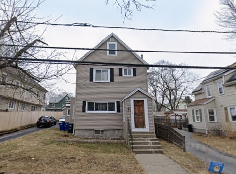 Building Photo - 64 Henderson St