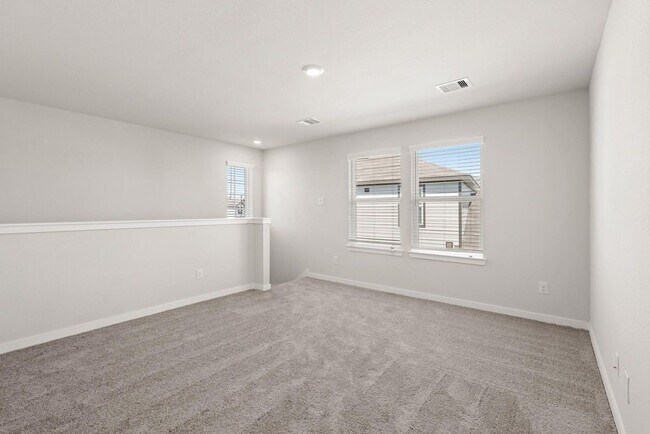 Building Photo - 3939 Flora Fld Dr