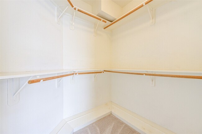 Building Photo - 13915 Aspen Cove Ct