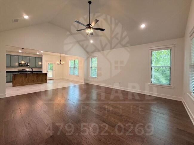 Building Photo - Bella Vista Single-Family Home- 2 Bed/ 2 Bath with Hobby Room- Beautiful Chase Plan