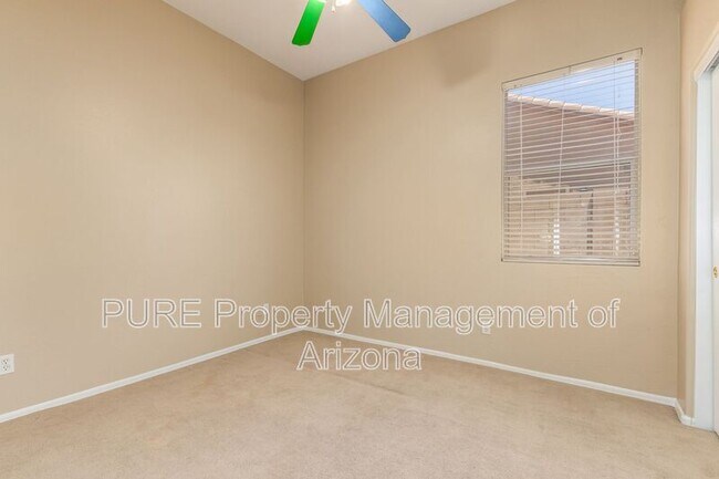 Building Photo - 7418 W Lariat Ln