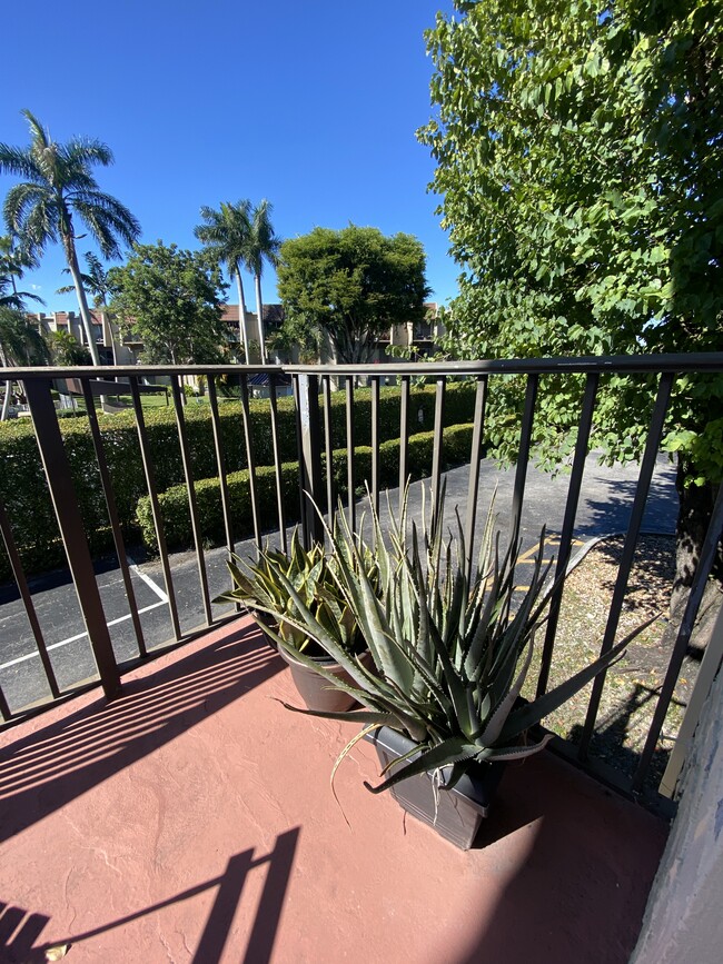 Balcony - 8600 SW 109th Ave