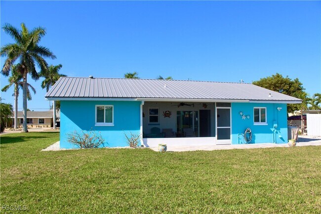 Building Photo - 2744 Sanderling Ct