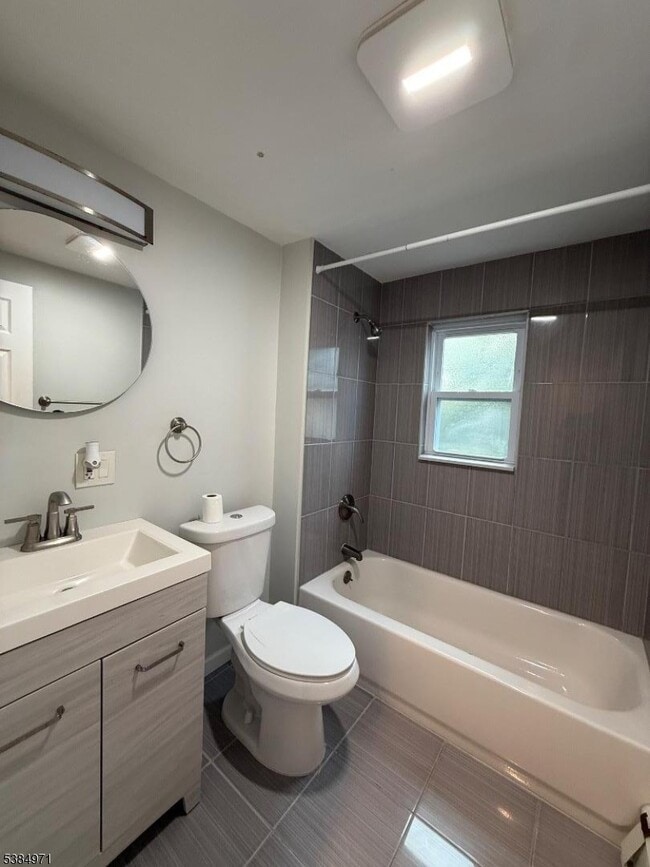 Building Photo - 200 N Lehigh Ave