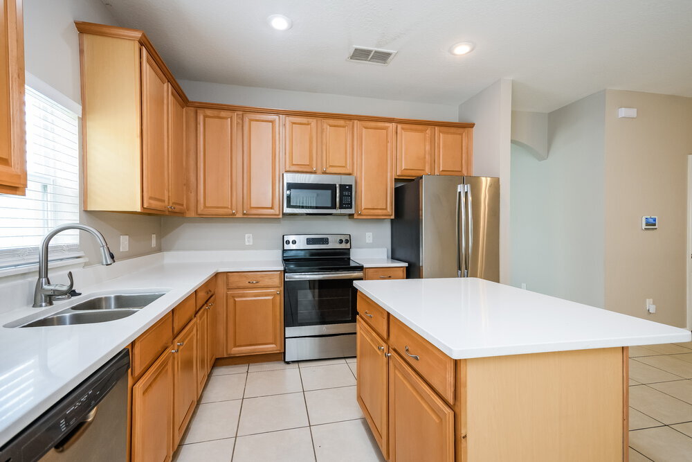 Building Photo - 336 Marathon Ln