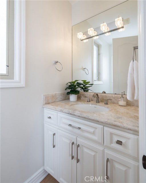 Building Photo - 604 Manhattan Beach Blvd